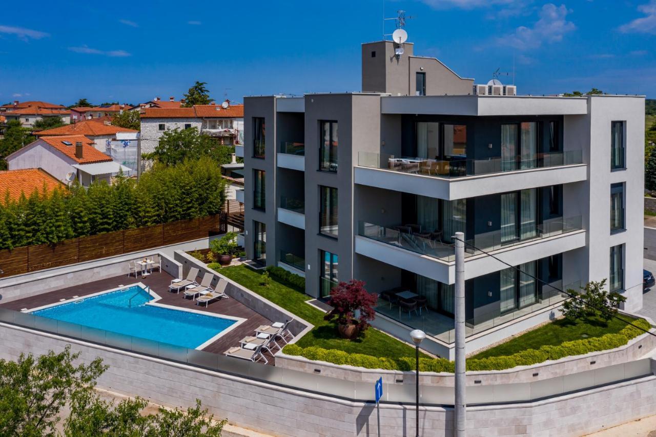 Rocca Riviera Umag Luxury Apartments Exterior photo